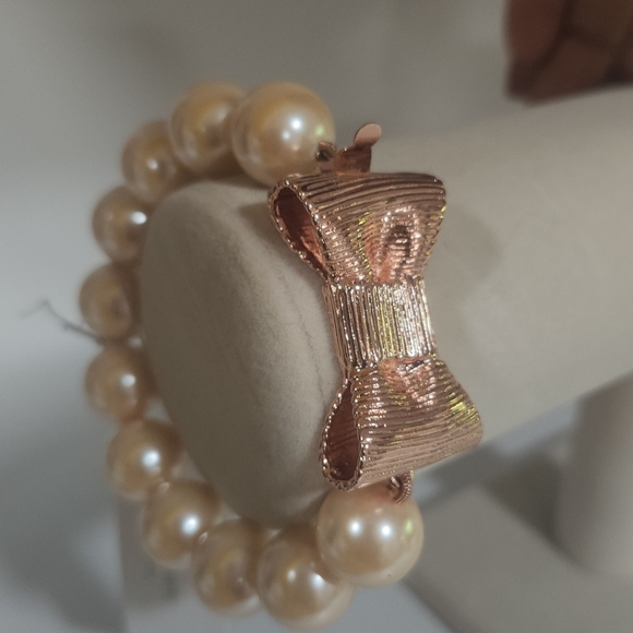 Kate Spade Pearl Bracelet with Rose Gold Bow - Picture 2 of 5